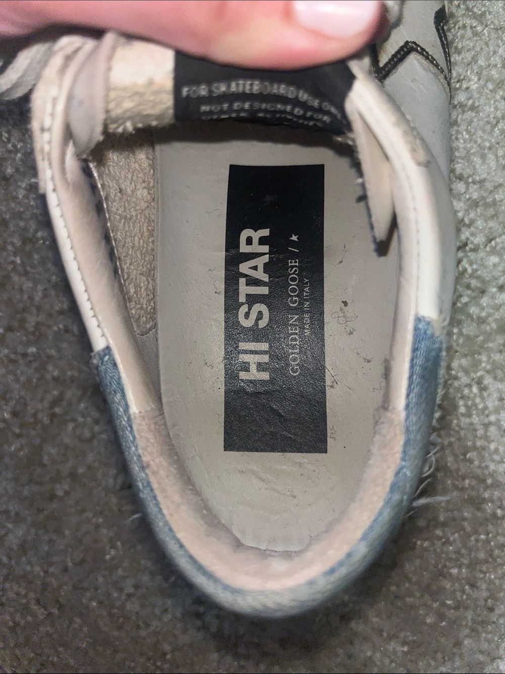 Golden Goose White Leather Sneakers with Blue Heel and Star Accent - Picture 4 of 7